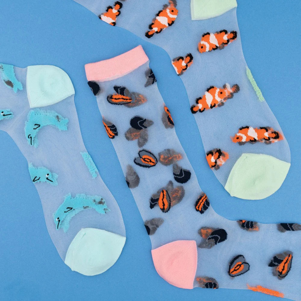 Clownfish sheer socks