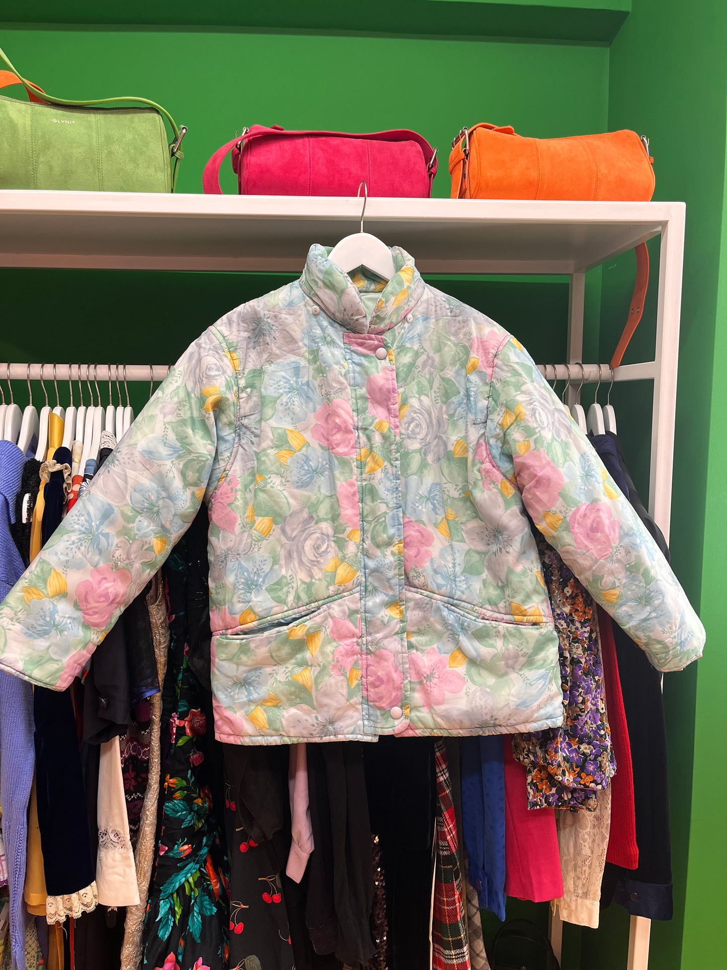 Floral puffy jacket