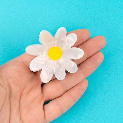 Daisy hair claw 🌼