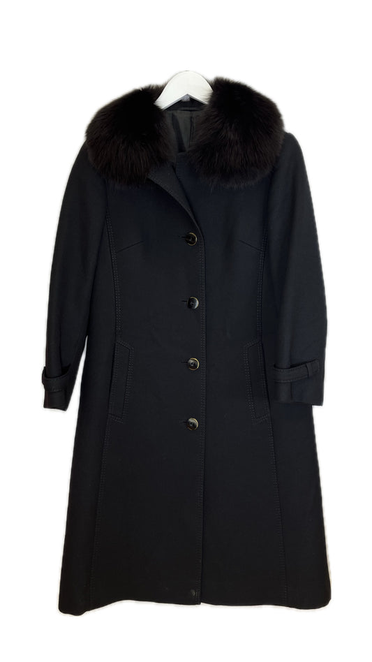 Black coat with eco fur
