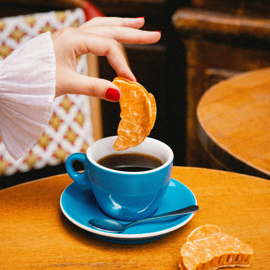 Croissant hair claw