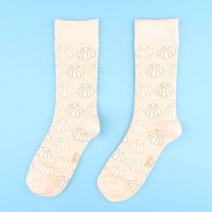 Scallop shell socks