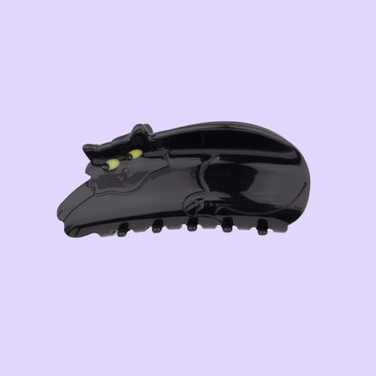 Black cat hair claw 🐈‍⬛